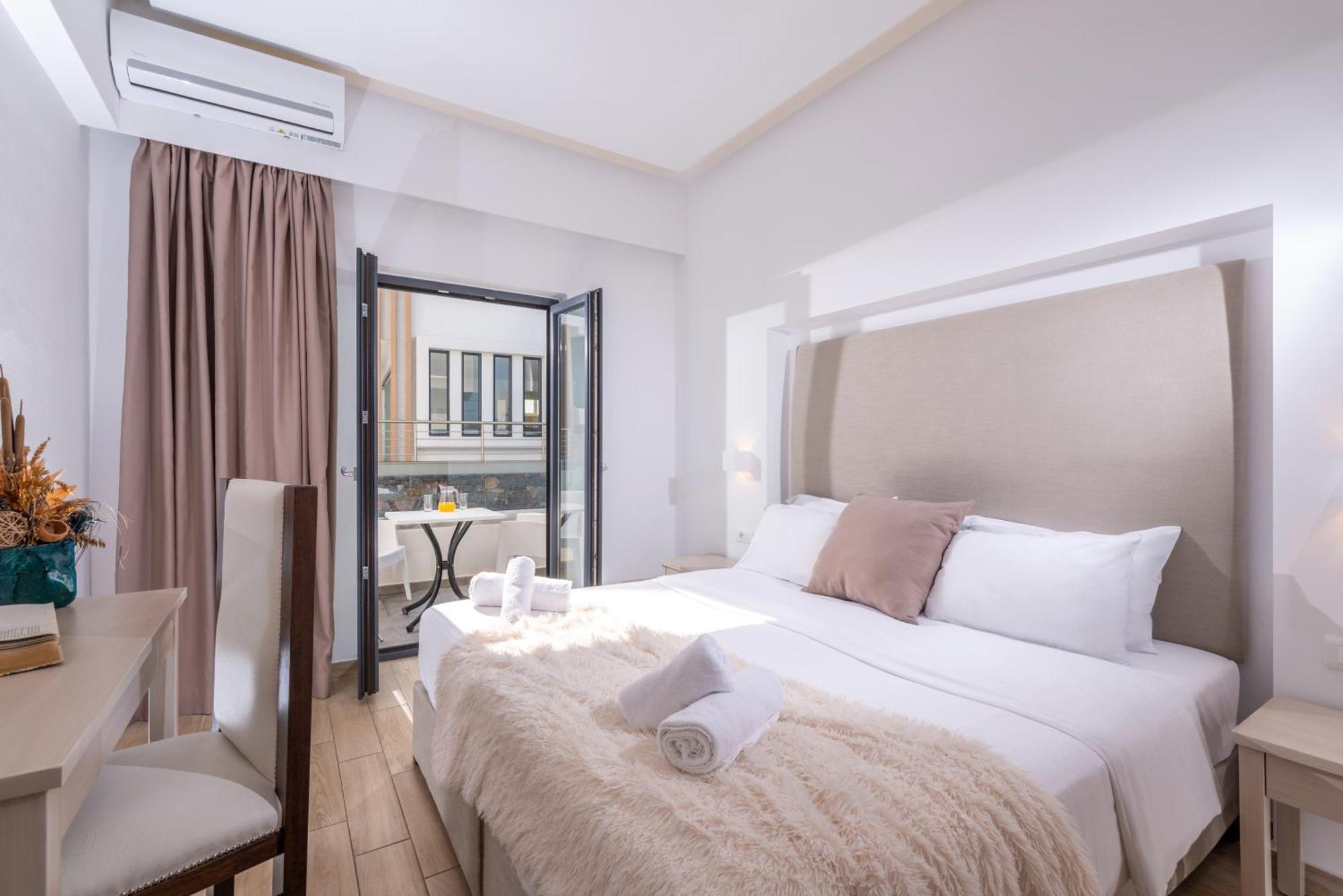 Golden Bay Boutique Hotel & Bungalows Kokkini Hani Room photo