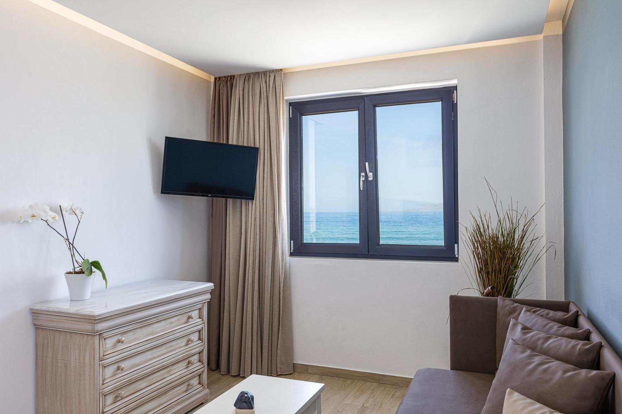 Golden Bay Boutique Hotel & Bungalows Kokkini Hani Exterior photo
